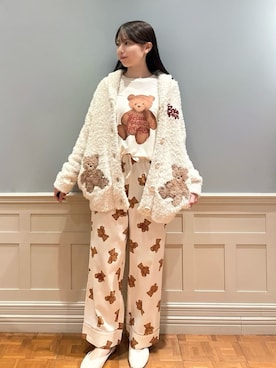 「クリスマス」｜「アイテム（ルームウェア/パジャマ）」を使った、gelato piqueさん（レディース・161cm）の秋コーディネート