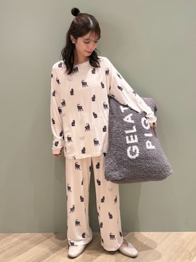 「アイテム（インテリア）」を使った、gelato piqueさん（レディース・156cm）の秋コーディネート