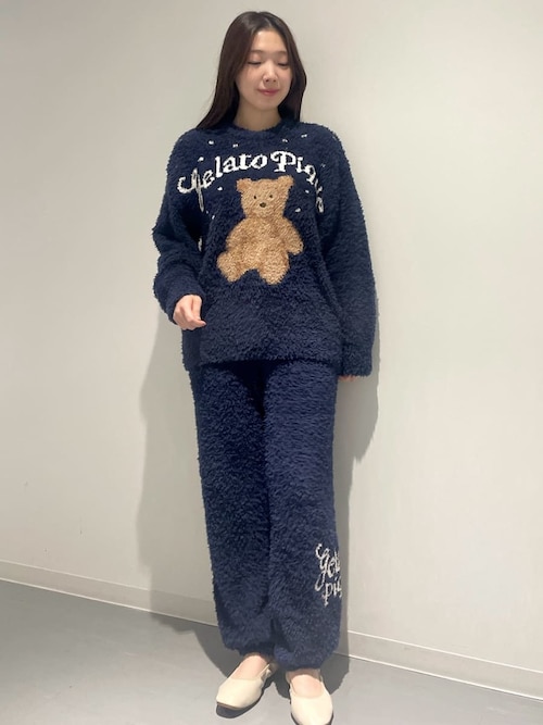 ONLINE限定】【HOLIDAY】ジェラートスノーベアジャガードプルオーバー