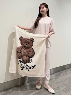 「アイテム（ブランケット）」を使った、gelato piqueさん（レディース・158cm）の秋コーディネート
