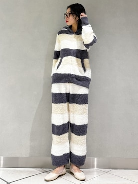 「クリスマス」｜「アイテム（ルームウェア/パジャマ）」を使った、gelato piqueさん（レディース・168cm）の秋コーディネート