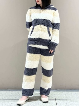 「アイテム（ルームウェア）」を使った、gelato piqueさん（レディース・153cm）の冬コーディネート