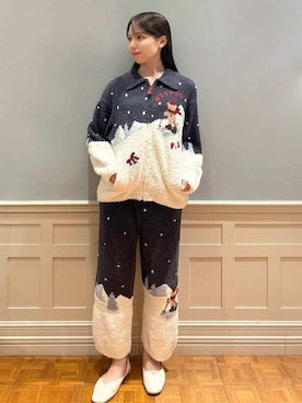 「アイテム（ルームウェア）」を使った、gelato piqueさん（レディース・161cm）の秋コーディネート