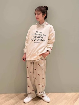 「アイテム（ルームウェア）」を使った、gelato piqueさん（レディース・156cm）の秋コーディネート