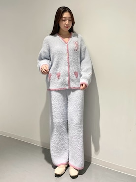 「アイテム（ルームウェア）」を使った、gelato piqueさん（レディース・162cm）の秋コーディネート