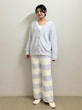 「アイテム（ルームウェア）」を使った、gelato piqueさん（レディース・164cm）の秋コーディネート