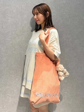 「アイテム（キーケース/キーアクセサリー）」を使った、gelato piqueさん（レディース・156cm）の夏コーディネート