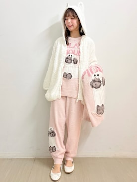 「アイテム（ルームウェア/パジャマ、ホワイト系）」を使った、gelato piqueさん（レディース・161cm）の秋コーディネート