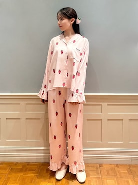 「アイテム（ルームウェア）」を使った、gelato piqueさん（レディース・161cm）の冬コーディネート