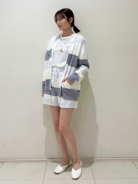 「梅雨対策」｜「アイテム（ルームウェア）」を使った、gelato piqueさん（レディース・161cm）の春コーディネート