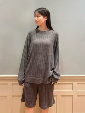 「アイテム（ルームウェア）」を使った、gelato piqueさん（レディース・161cm）の秋コーディネート