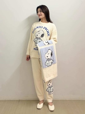 「アイテム（ブランケット）」を使った、gelato piqueさん（レディース・164cm）の秋コーディネート