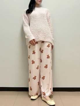 「アイテム（ルームウェア）」を使った、gelato piqueさん（レディース・163cm）の秋コーディネート