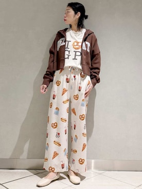 「アイテム（ルームウェア/パジャマ）」を使った、gelato piqueさん（レディース・168cm）の冬コーディネート