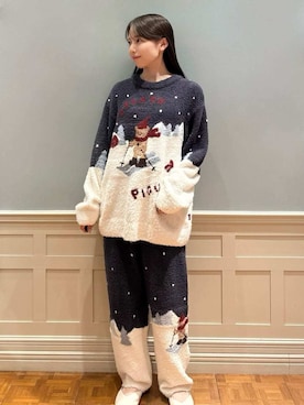 「アイテム（ルームウェア）」を使った、gelato piqueさん（レディース・161cm）の秋コーディネート