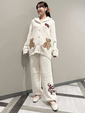 「アイテム（ルームウェア/パジャマ、ホワイト系）」を使った、gelato piqueさん（レディース・158cm）の秋コーディネート