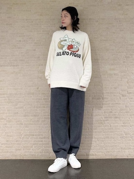 「アイテム（ルームウェア/パジャマ、ベージュ系）」を使った、gelato piqueさん（レディース・168cm）の秋コーディネート