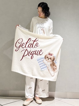 「アイテム（インテリア）」を使った、gelato piqueさん（レディース・168cm）の秋コーディネート