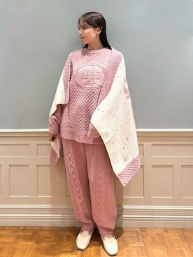 「アイテム（ブランケット）」を使った、gelato piqueさん（レディース・161cm）の冬コーディネート