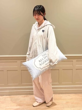 「アイテム（寝具）」を使った、gelato piqueさん（レディース・160cm）の冬コーディネート