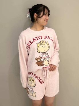 「アイテム（ルームウェア）」を使った、gelato piqueさん（レディース・165cm）の秋コーディネート