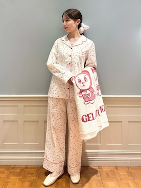 「アイテム（ブランケット）」を使った、gelato piqueさん（レディース・161cm）の冬コーディネート