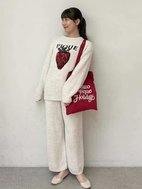 「アイテム（ルームウェア）」を使った、gelato piqueさん（レディース・165cm）の冬コーディネート