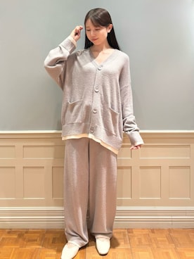 「アイテム（ルームウェア）」を使った、gelato piqueさん（レディース・161cm）の秋コーディネート