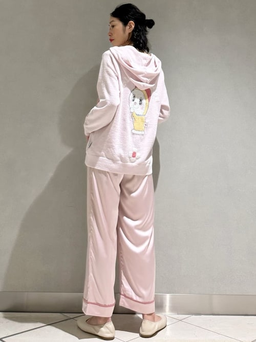 【ドラえもん】【レディース】ジャガードパーカ　新品未使用 gelato pique｜【ドラえもん】【レディース】ジャガードパーカ