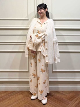 「アイテム（ルームウェア、オレンジ系）」を使った、gelato piqueさん（レディース・154cm）の夏コーディネート