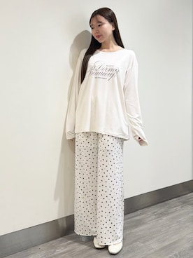 「アイテム（ルームウェア）」を使った、gelato piqueさん（レディース・158cm）の秋コーディネート