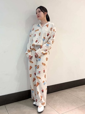 「アイテム（ルームウェア/パジャマ）」を使った、gelato piqueさん（レディース・158cm）の冬コーディネート