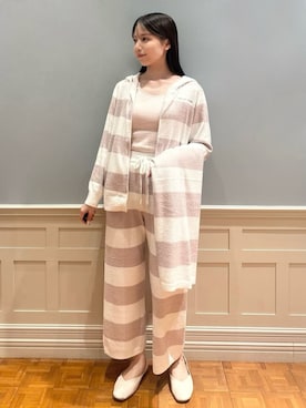 「アイテム（ブランケット）」を使った、gelato piqueさん（レディース・161cm）の夏コーディネート