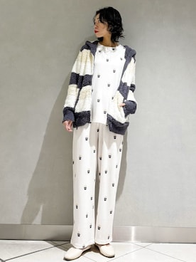 「アイテム（ルームウェア）」を使った、gelato piqueさん（レディース・168cm）の秋コーディネート