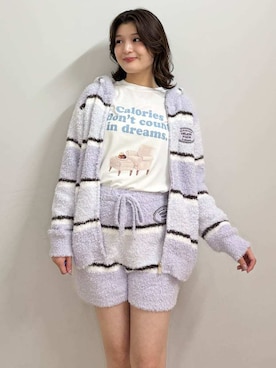「アイテム（ルームウェア、ブルー系）」を使った、gelato piqueさん（レディース・164cm）の秋コーディネート