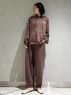 「gelato pique（ジェラートピケ）の【HOMME】裏毛プリントパーカ（ルームウェア/パジャマ）」を使った、gelato piqueさん（レディース・168cm）の秋コーディネート