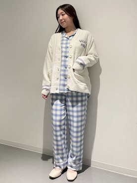 「アイテム（ルームウェア）」を使った、gelato piqueさん（レディース・162cm）の秋コーディネート