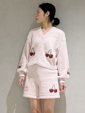 「アイテム（ルームウェア）」を使った、gelato piqueさん（レディース・168cm）の冬コーディネート