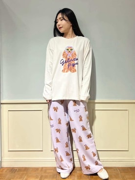 「アイテム（ルームウェア、パープル系）」を使った、gelato piqueさん（レディース・158cm）の冬コーディネート