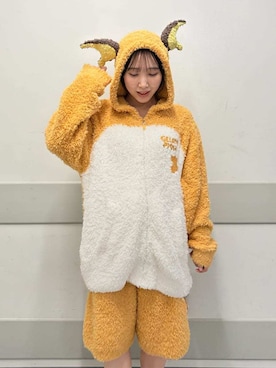 「アイテム（ルームウェア、オレンジ系）」を使った、gelato piqueさん（レディース・158cm）の秋コーディネート