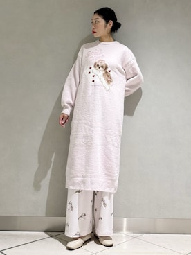 「アイテム（ルームウェア）」を使った、gelato piqueさん（レディース・168cm）の秋コーディネート