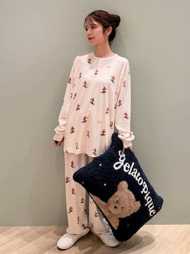 「アイテム（ルームウェア）」を使った、gelato piqueさん（レディース・156cm）の秋コーディネート