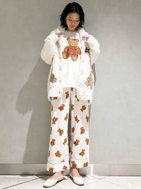 「アイテム（ルームウェア）」を使った、gelato piqueさん（レディース・168cm）の冬コーディネート