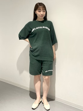 「アイテム（ルームウェア、グリーン系）」を使った、gelato piqueさん（レディース・164cm）の夏コーディネート