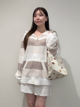 「アイテム（ルームウェア/パジャマ、ベージュ系）」を使った、gelato piqueさん（レディース・158cm）の秋コーディネート