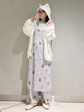 「アイテム（ルームウェア/パジャマ、ホワイト系）」を使った、gelato piqueさん（レディース・168cm）の秋コーディネート