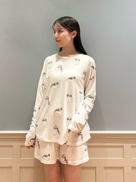 「アイテム（ルームウェア）」を使った、gelato piqueさん（レディース・161cm）の秋コーディネート