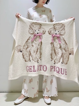 「アイテム（ブランケット）」を使った、gelato piqueさん（レディース・155cm）の冬コーディネート