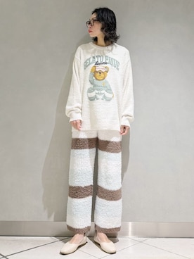 「アイテム（ルームウェア）」を使った、gelato piqueさん（レディース・168cm）の冬コーディネート