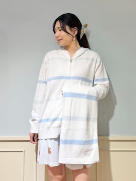 「アイテム（インテリア）」を使った、gelato piqueさん（レディース・158cm）の春コーディネート